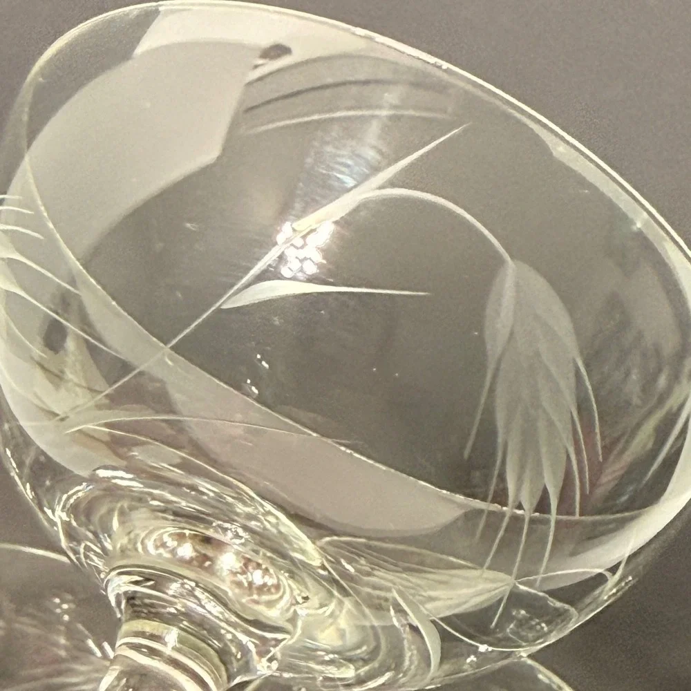 Vintage Etched Wheat Glass Champagne Coupe Sherbet Glasses Set of 9 Clear MCM